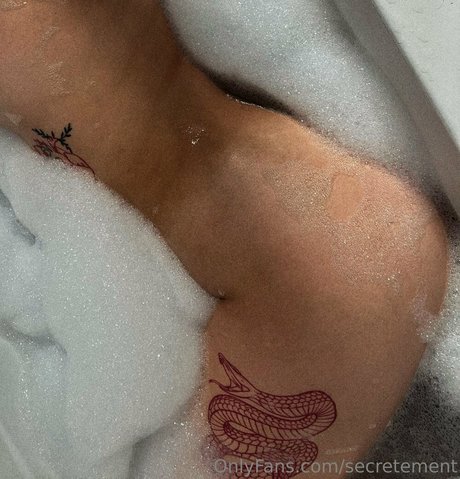 camillebrx__ pornstar nude picture