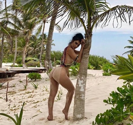 CJ Sparxx hot actress gallery