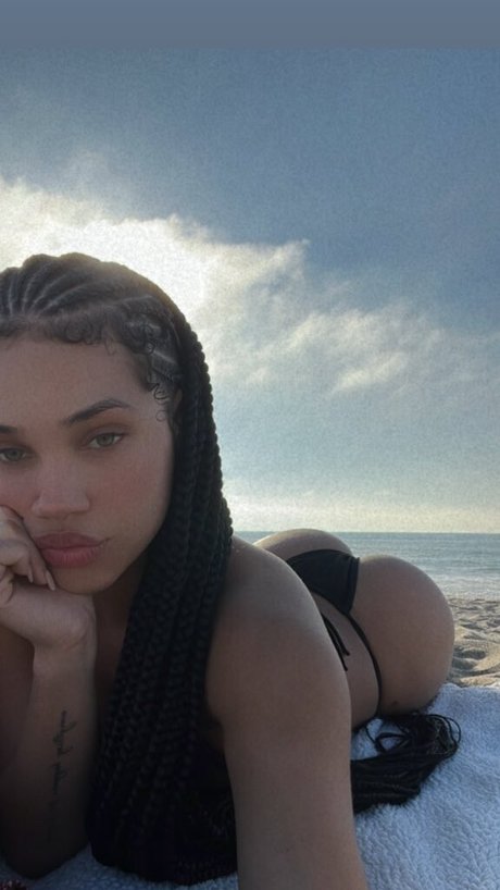 Bralynne Hughes pornstar pretty img