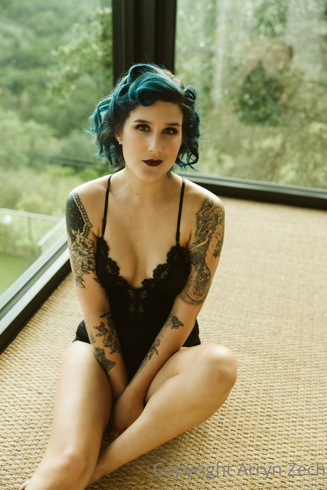 kitty wet onlyfans erotic gallery