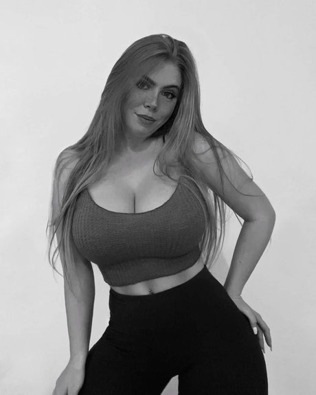 Amit Alon sex model images