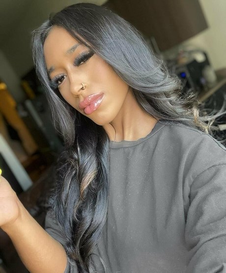 yazzyyams star adult image