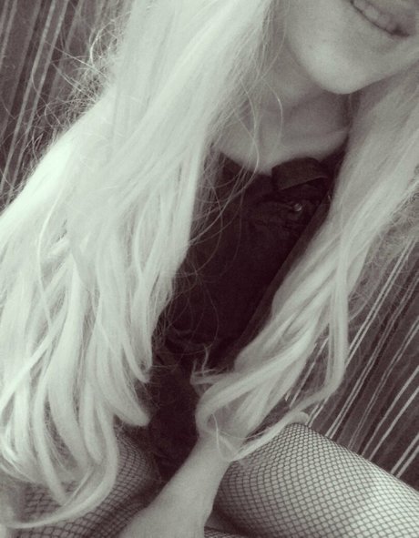 black hair onlyfans nudes picture