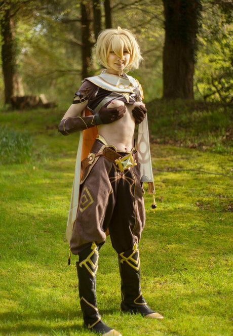 Little Emo Kitten star top archive