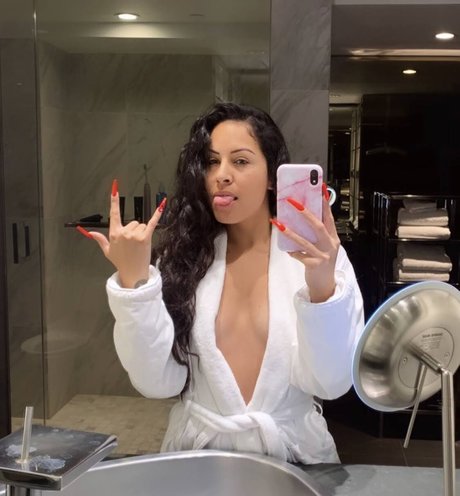 pregnant milf onlyfans erotic galleries