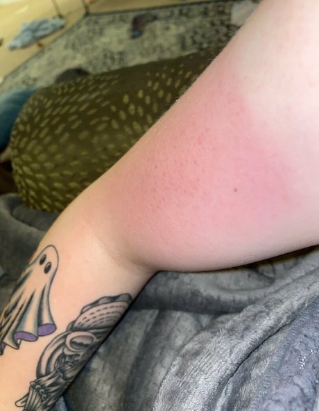 Check DMs pornstar art picture