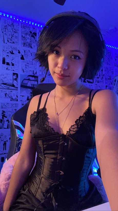 Chandradez adult star photo