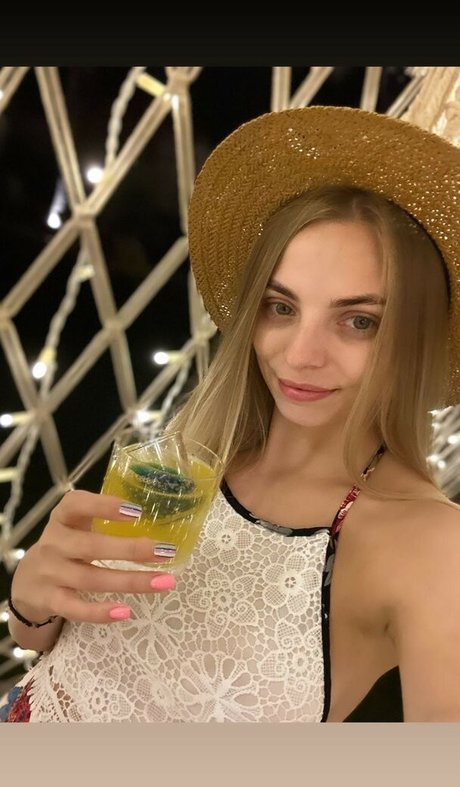 selfie nude onlyfans sexy naked photos