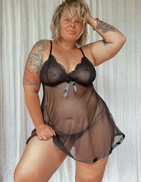 black hair onlyfans top images