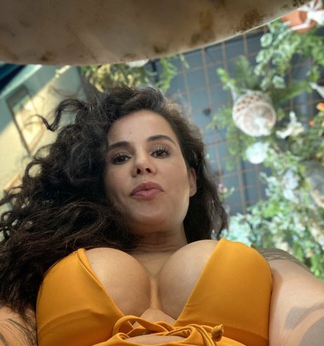 popular trans onlyfans hot pic