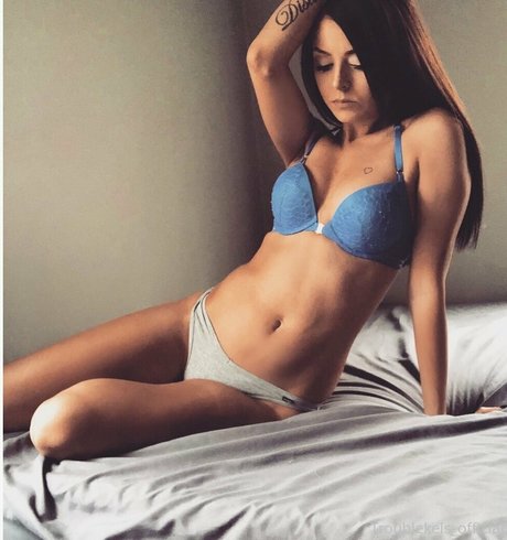 Troublekels official model pretty picture