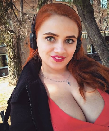 Vale Blagoeva free star pic