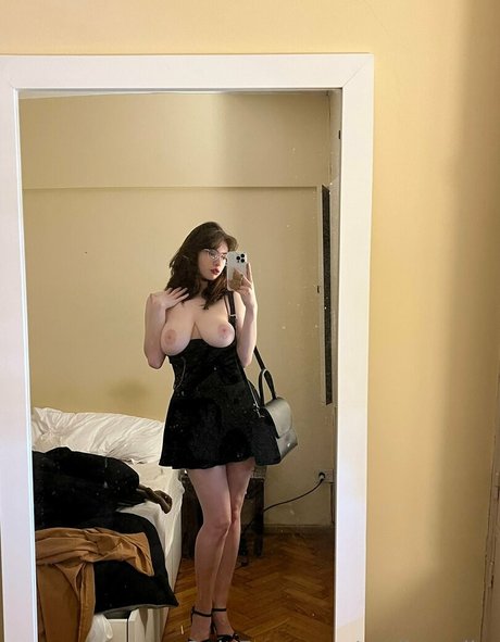 emilyforyouuu pornstar adult img