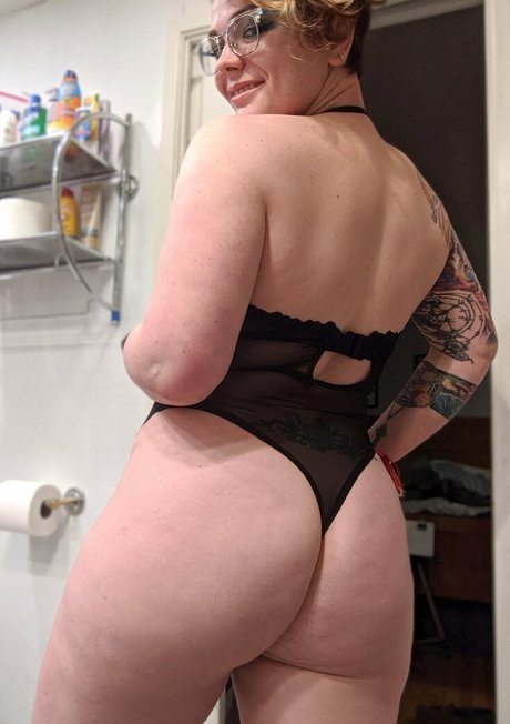 pawg threesome onlyfans hot naked archive