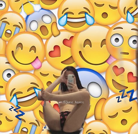 centerfold onlyfans nudes images