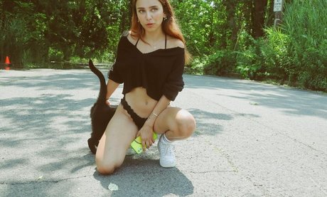 asmr babe onlyfans hot sexy pic