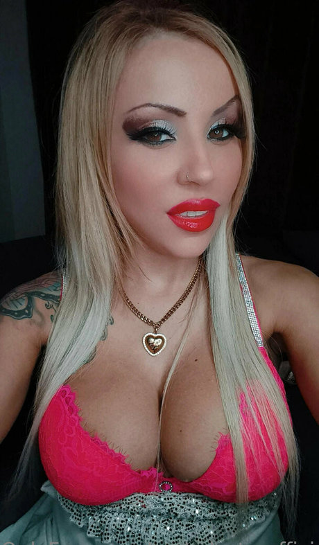 super skinny onlyfans free gallery