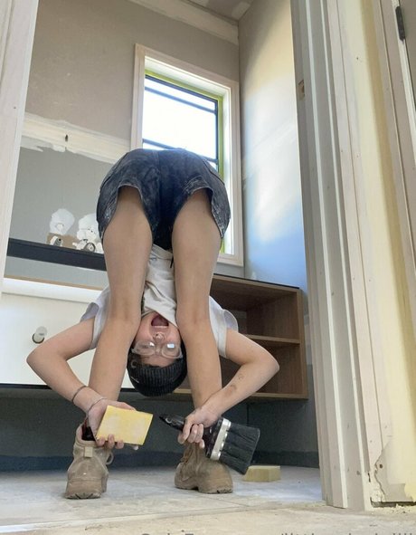 littlemisslollii xxx pornstar pics