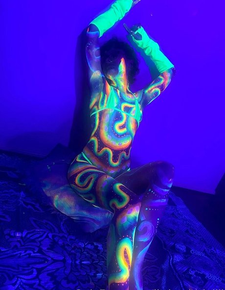 littlemisslollii model free pic