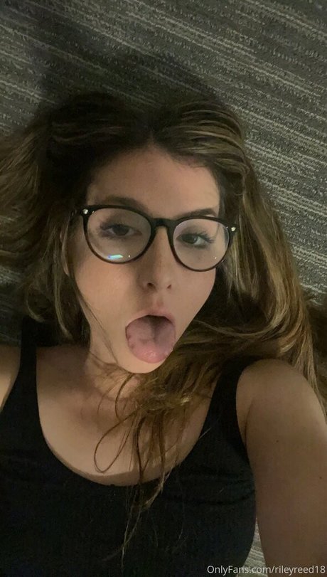 lanarhoads18 pornstar art images