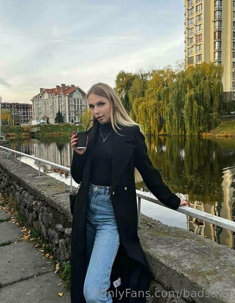 sofiaaaparker model hd image