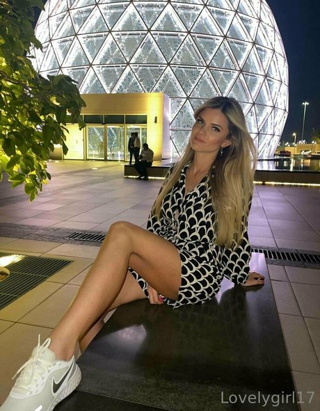 lovelygirl17 star sex gallery