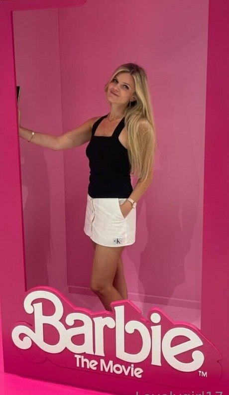 lovelygirl17 hot pornstar photo