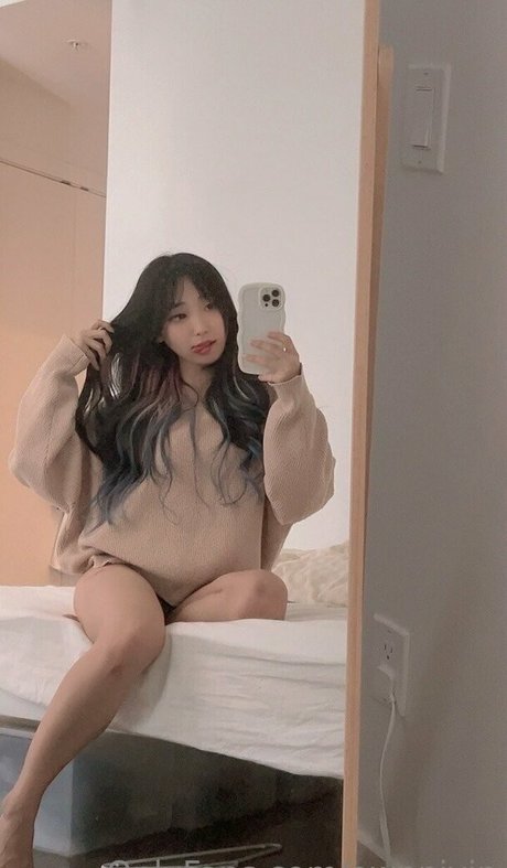 blonde tits onlyfans hd photos