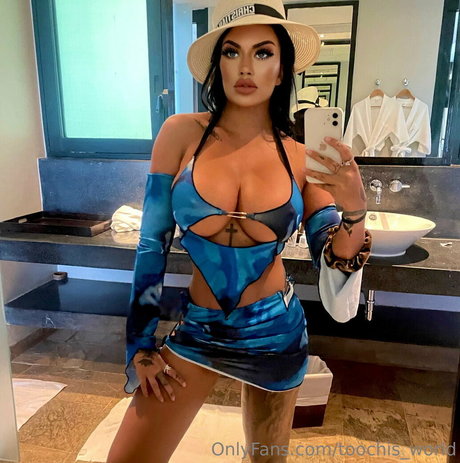 toochis world pretty model pic