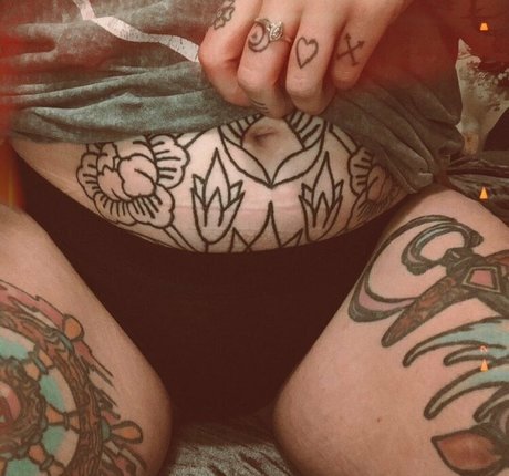 evarayfree nudes model pictures