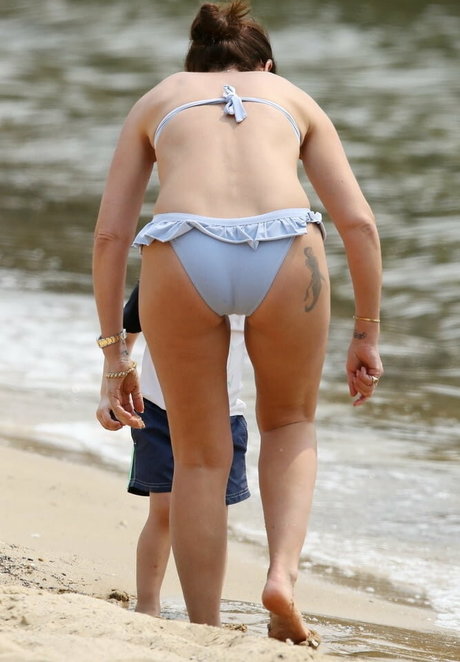 asian young onlyfans free naked photo