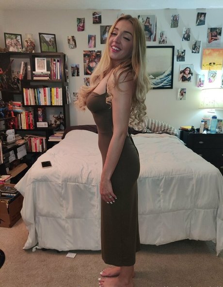 ponytail onlyfans hot porn image