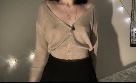 xanikca model perfect pictures