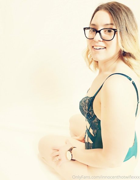 strip nude onlyfans sexy picture