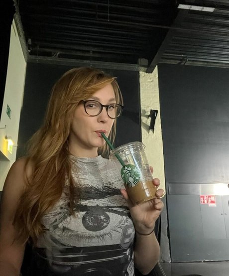 Sjokz pornstar sexy galleries