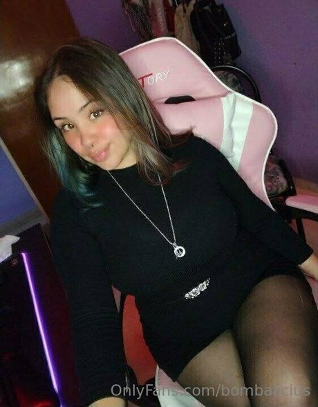 bombalicius model pornographic images