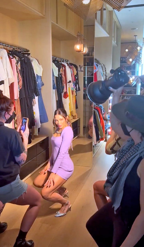 petite slut onlyfans nudes galleries