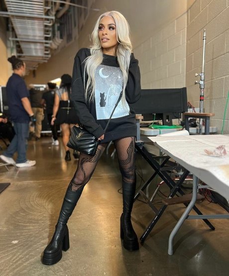 redhead pawg onlyfans nudes image