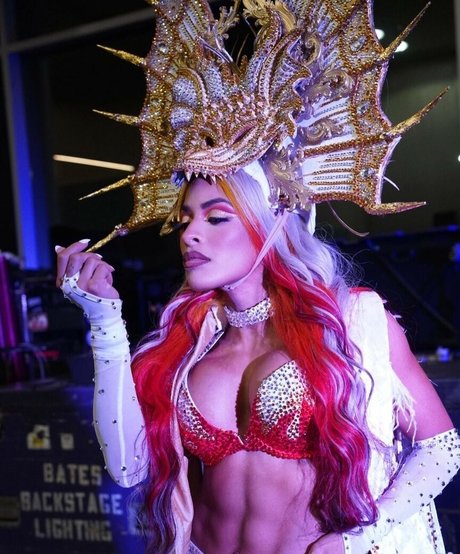 busty mature onlyfans sexy xxx photo