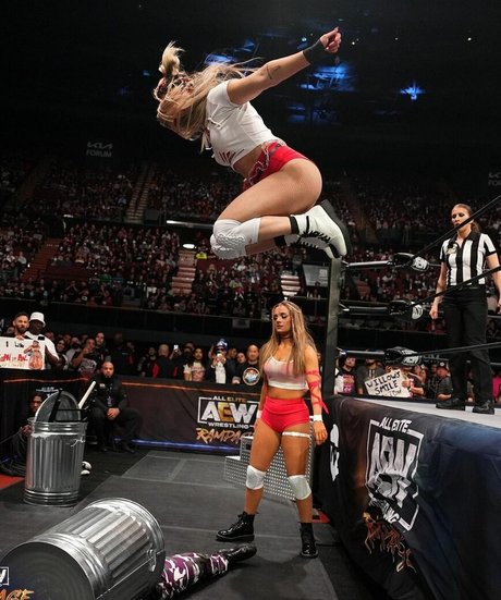 Tay Conti hot star archive