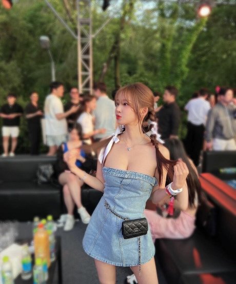 tmxlstm120 high quality actress photo