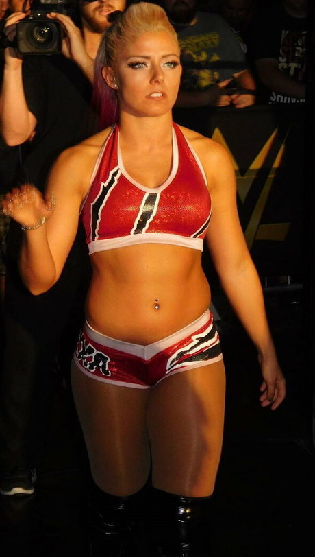 dripping wet pussy onlyfans sexy picture