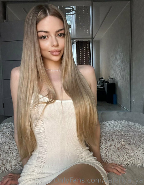 nerdy teen onlyfans beautiful xxx pic