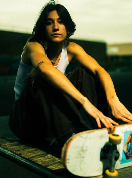 sydneygayle star nude pic