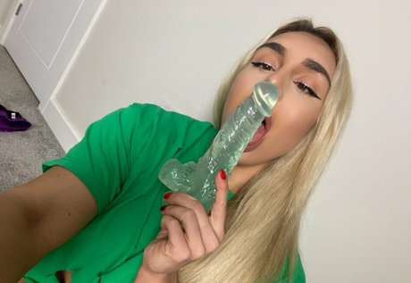 mature lingerie onlyfans pretty photos