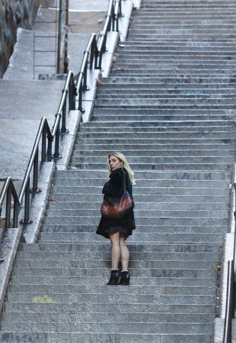 gangbang onlyfans free porn pic