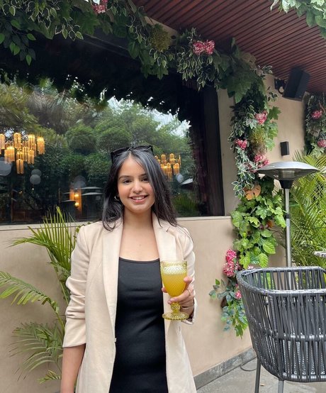 Aarushi Abrol hot pornstar img