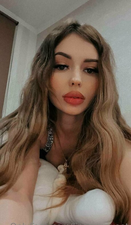 linaxxxsweet free actress picture