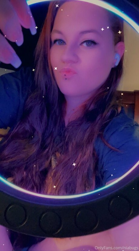 niabugs pornstar exclusive photos
