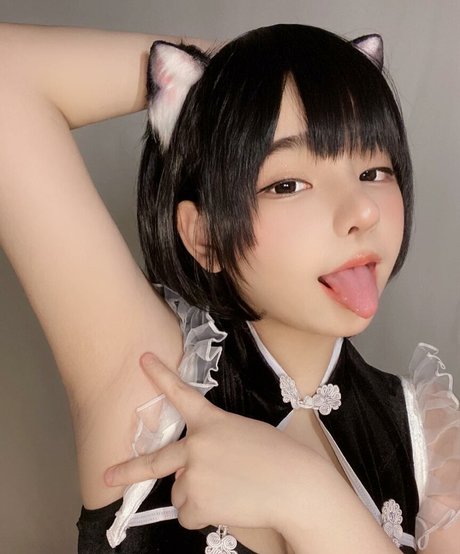 beautiful face onlyfans exclusive image